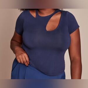 11 Honore Blue Short Sleeve Diana Cut Out Top Size 1 (14/16) NWT